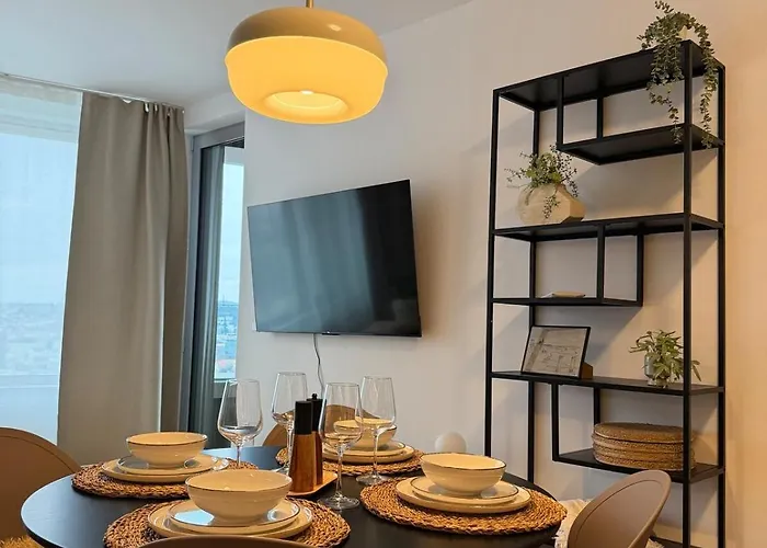 Skypark 24th Lounge *